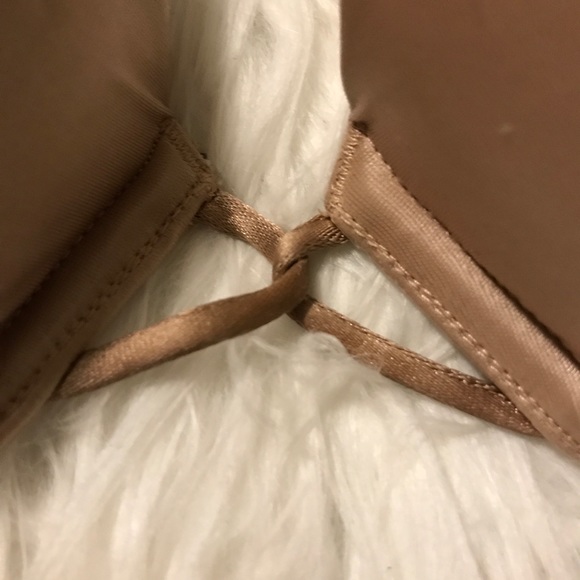 ✖️ SOLD ✖️ Victoria Secret Bra - Picture 4 of 5